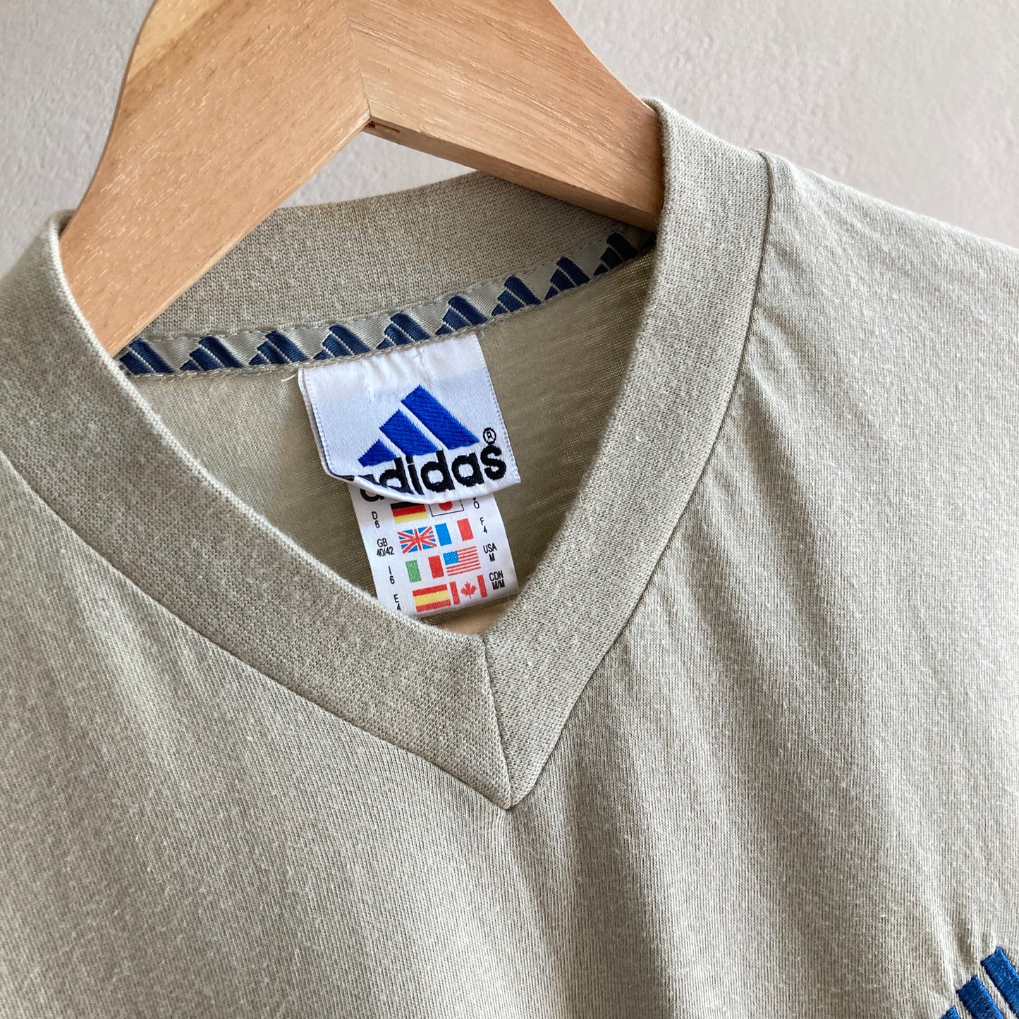 Adidas Y2K Mens Atlanta 2000 Olympia T-Shirt Size M