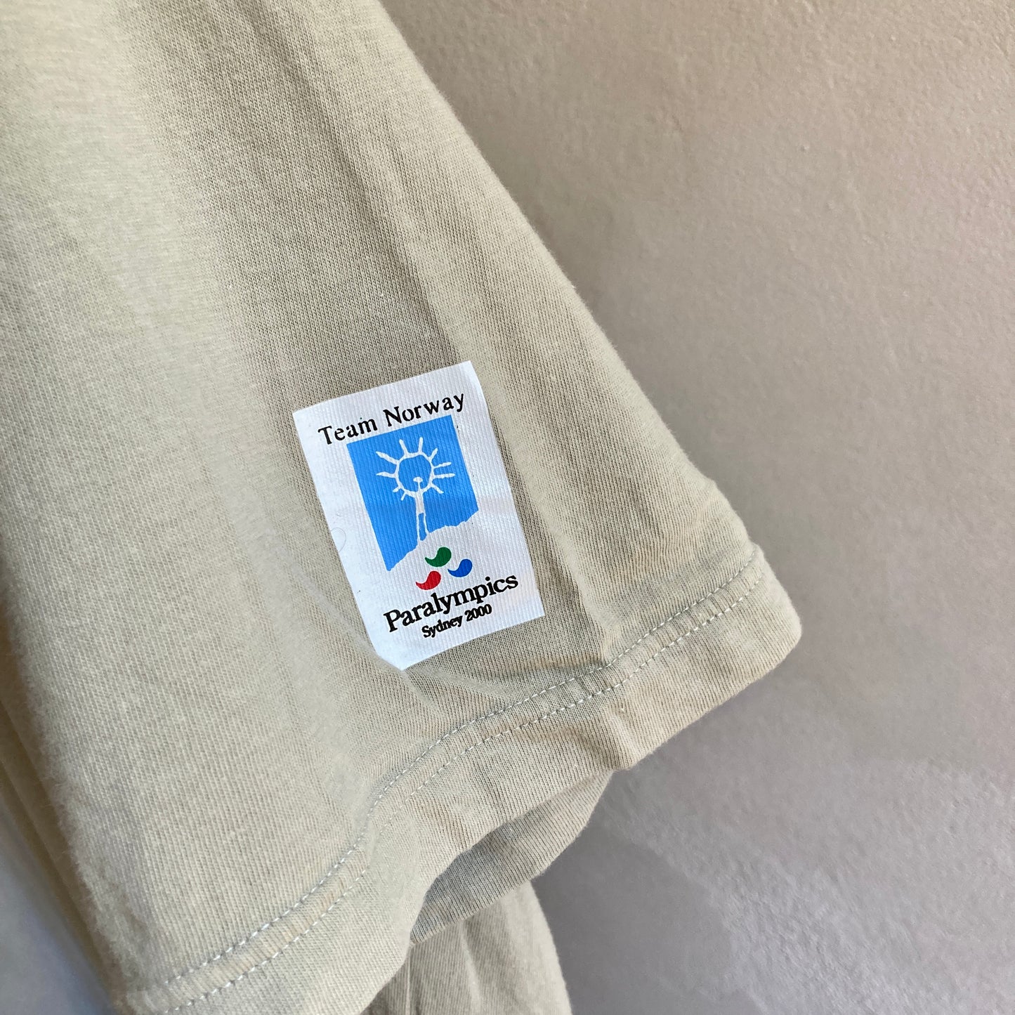 Adidas Y2K Mens Atlanta 2000 Olympia T-Shirt Size M