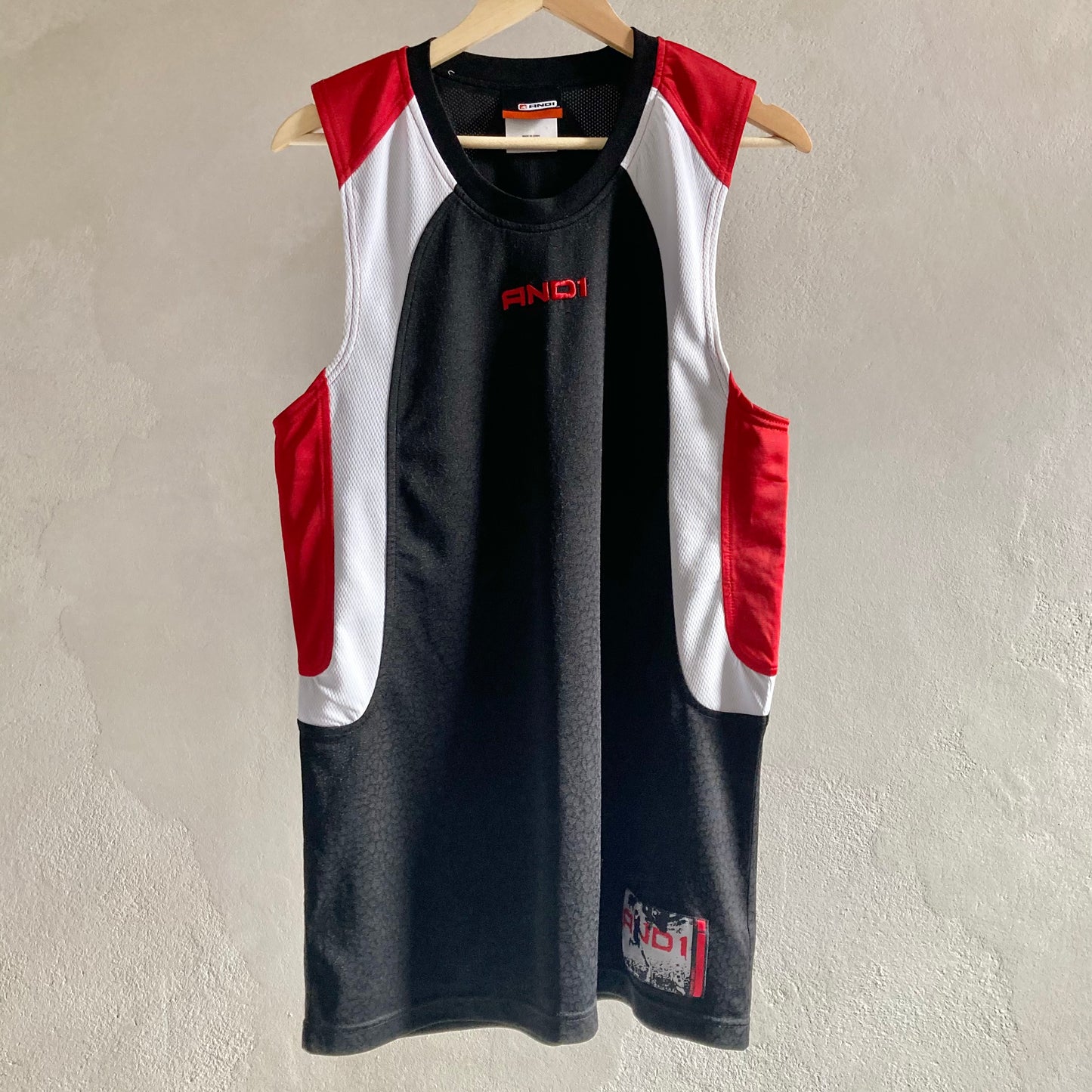 AND1 Y2K Meeste Korvpallisärk, Vest Suurus S