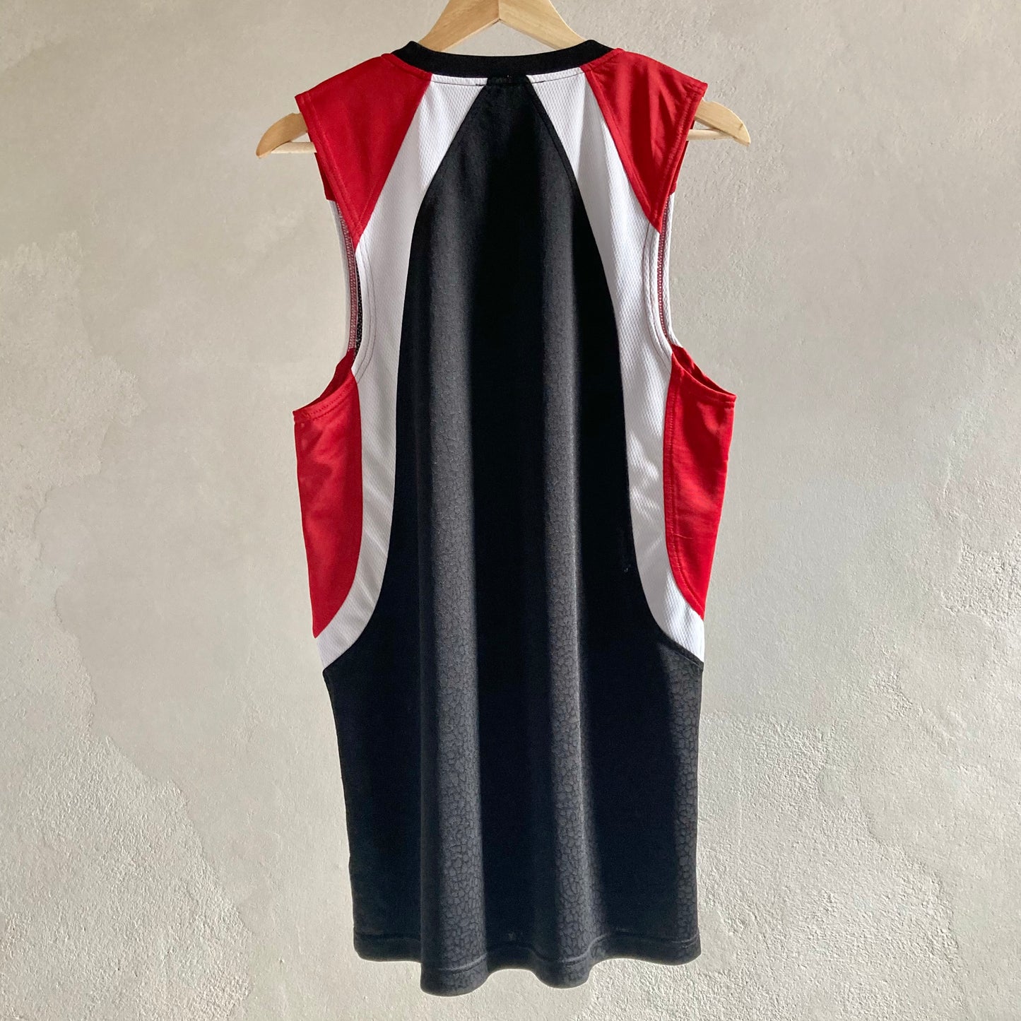 AND1 Y2K Meeste Korvpallisärk, Vest Suurus S