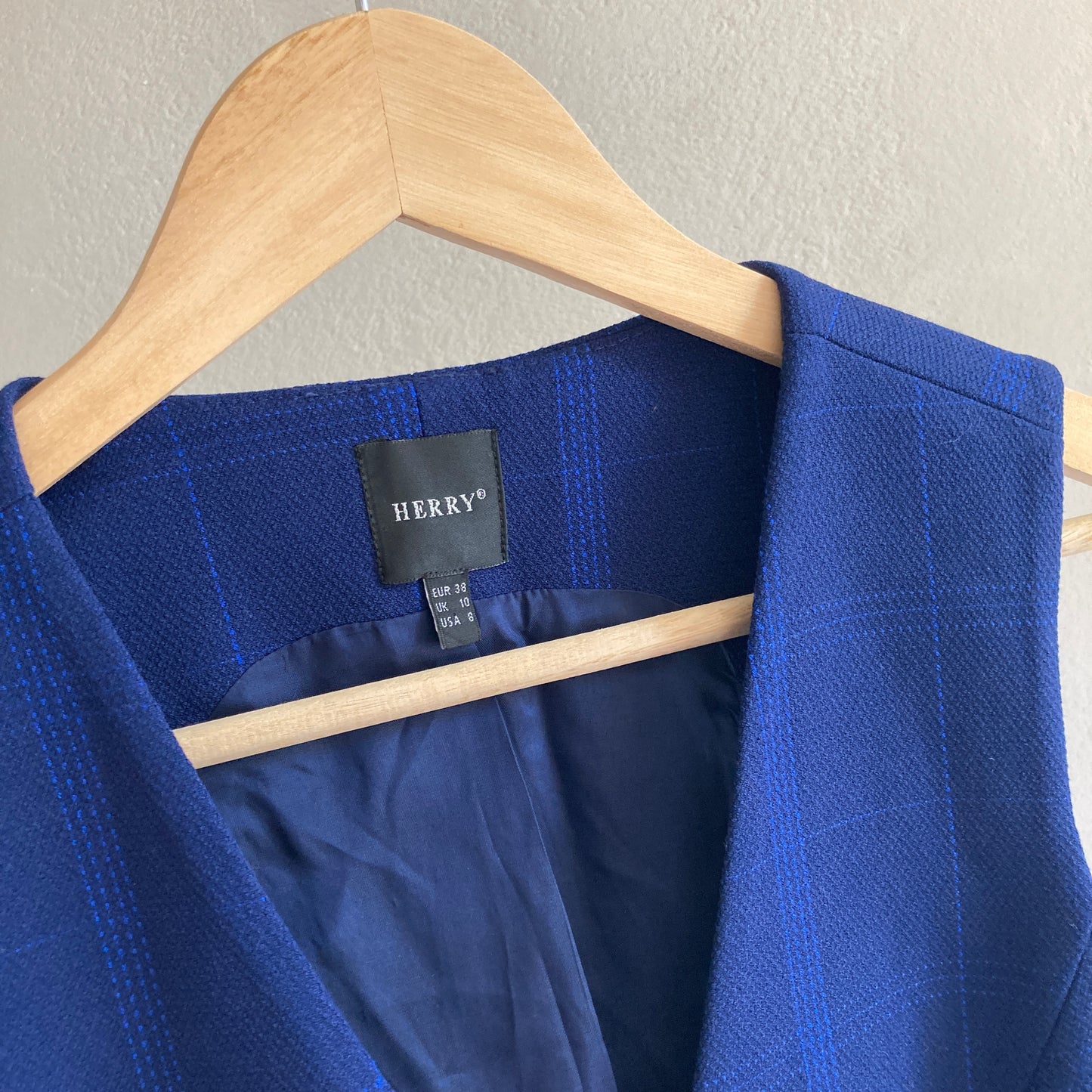 Herry Womens Tailored Vest Size 38