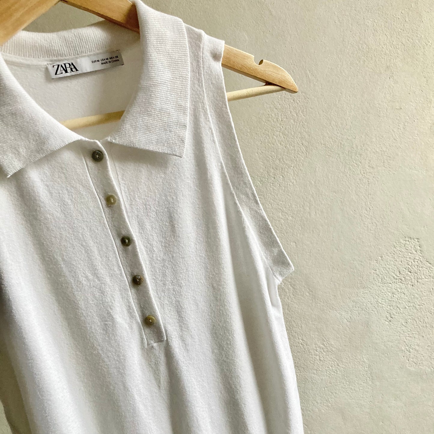 Zara Womens Sleeveless Knitted Top Size M