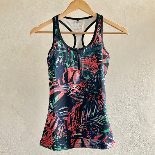 Womens Stretchy Sports Top Size 36