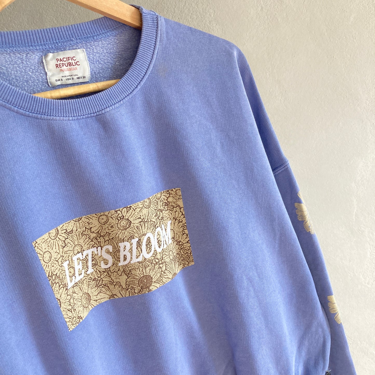 Pull & Bear Womens Sweatshirt Size S