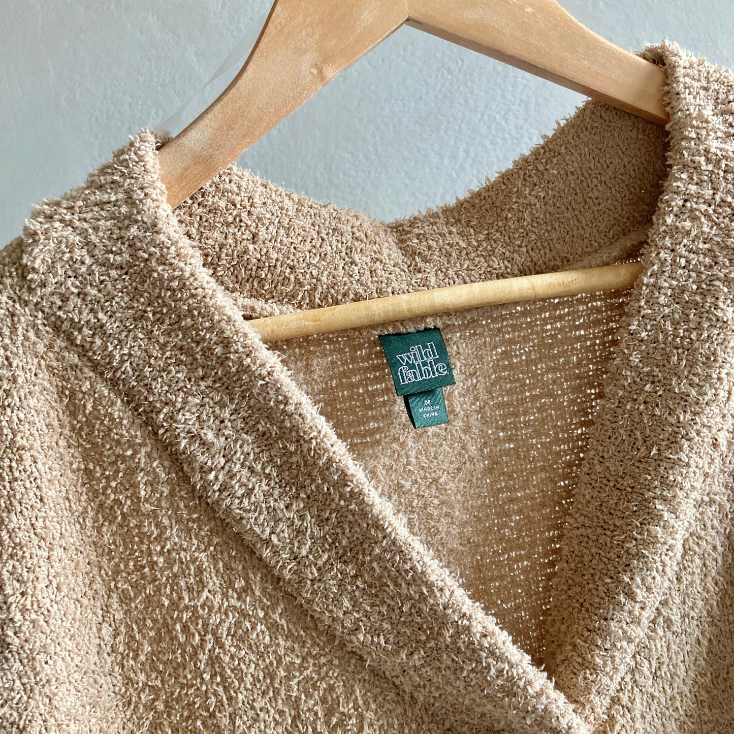 Wild Fable Womens Cropped Cardigan Size M