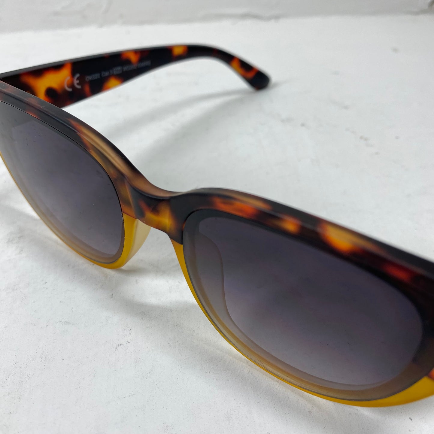 OKKIA Naiste Päikseprillid Silvia Havana Yellow