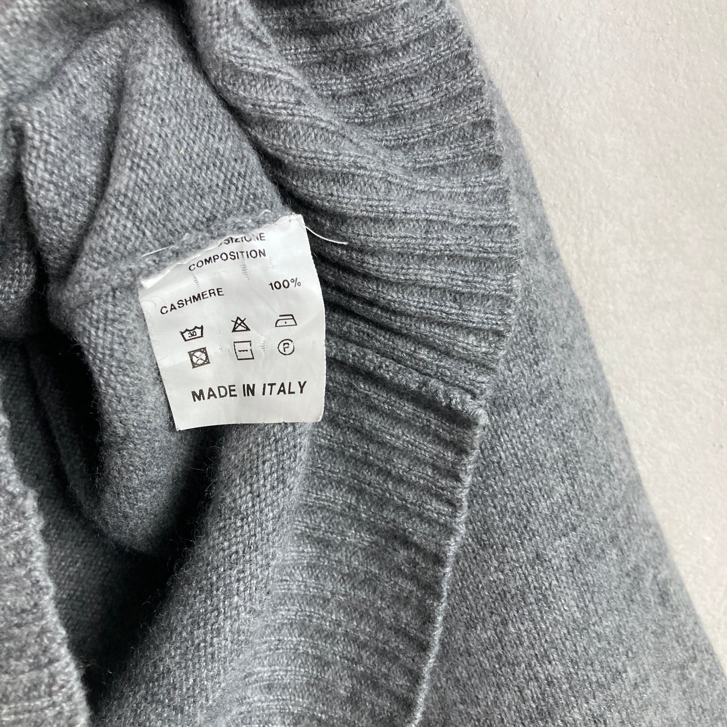 Womens Italian Cashmere Jumper Size M