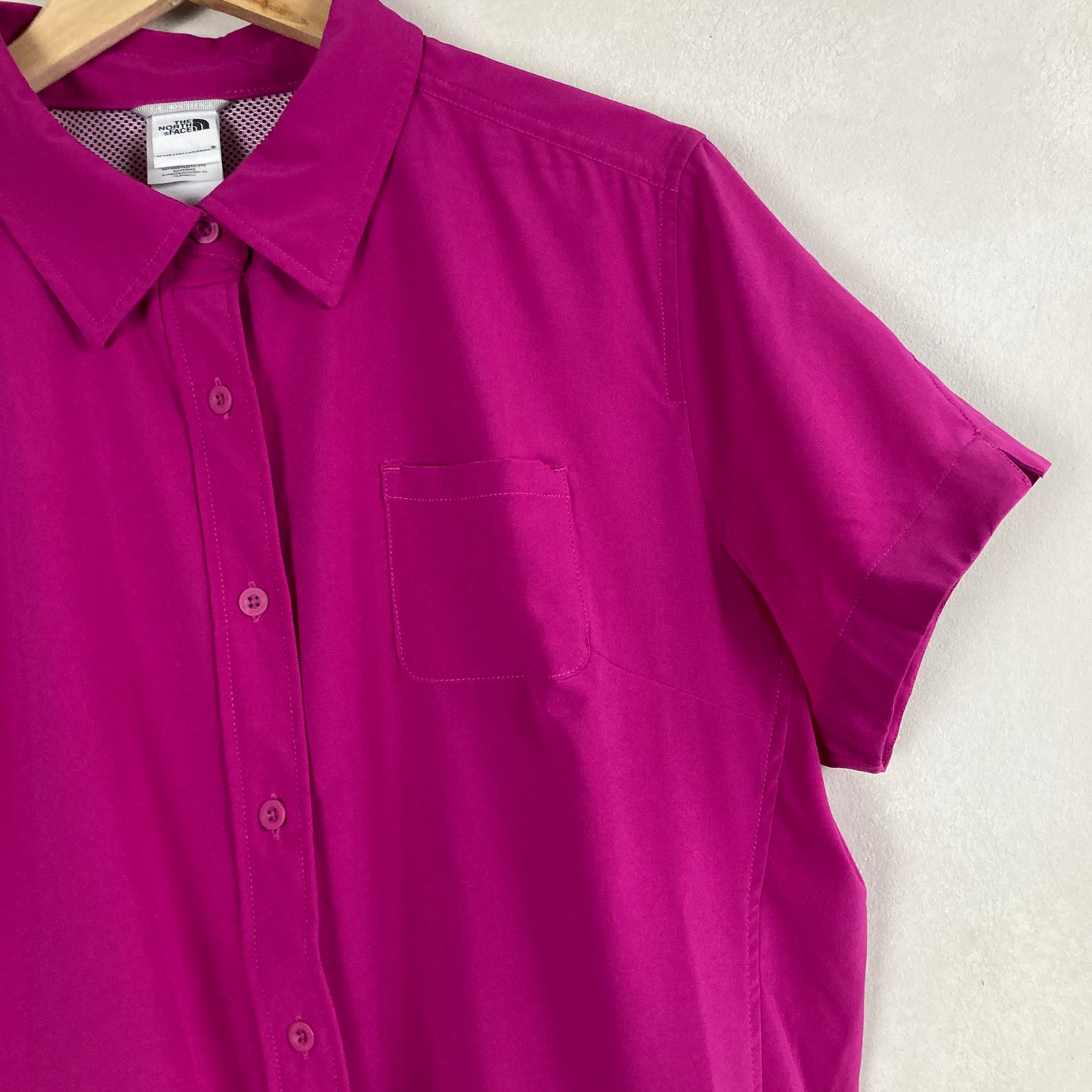 The North Face Womens T-Shirt Size XL