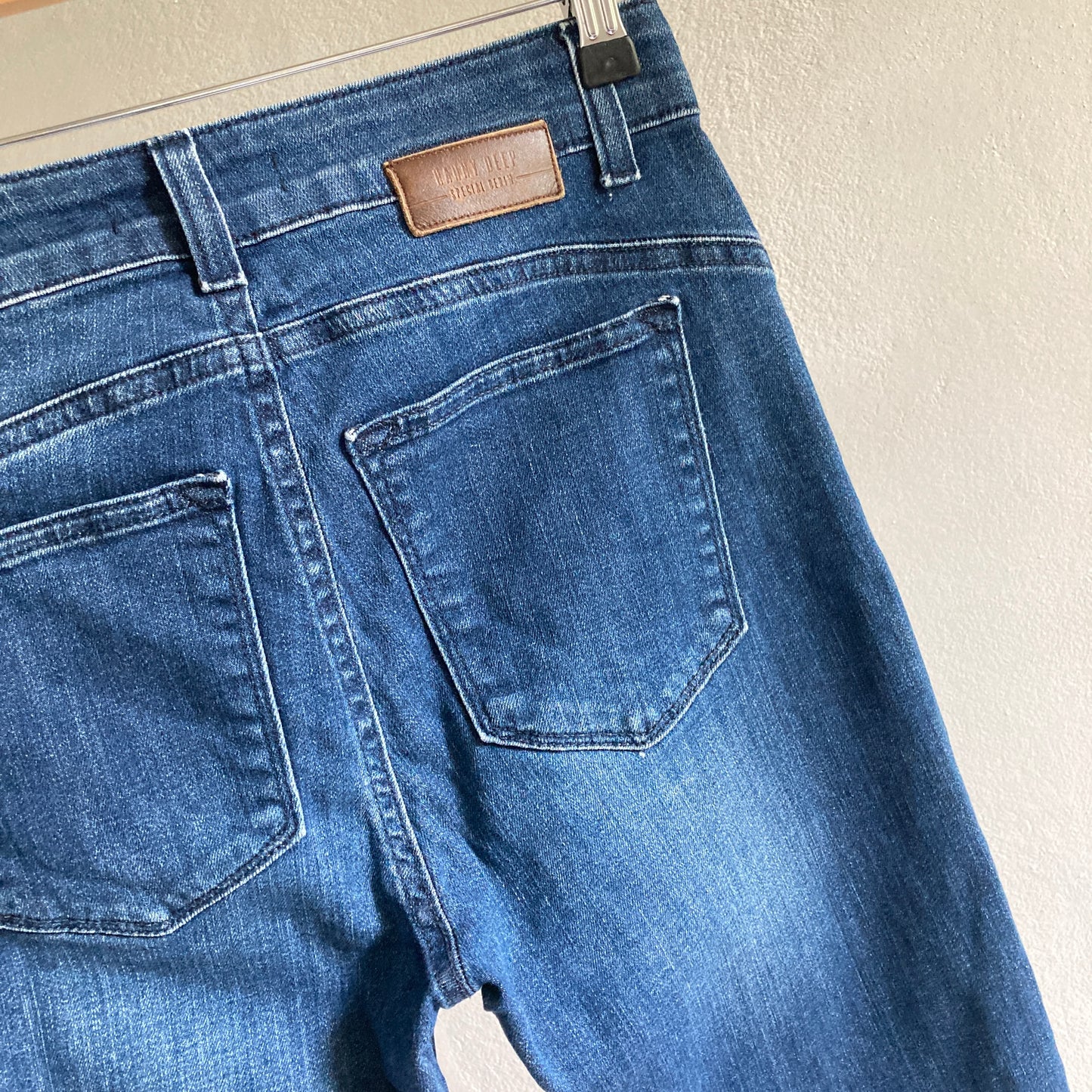 Hanny Deep Womens Capri Jeans Size 38