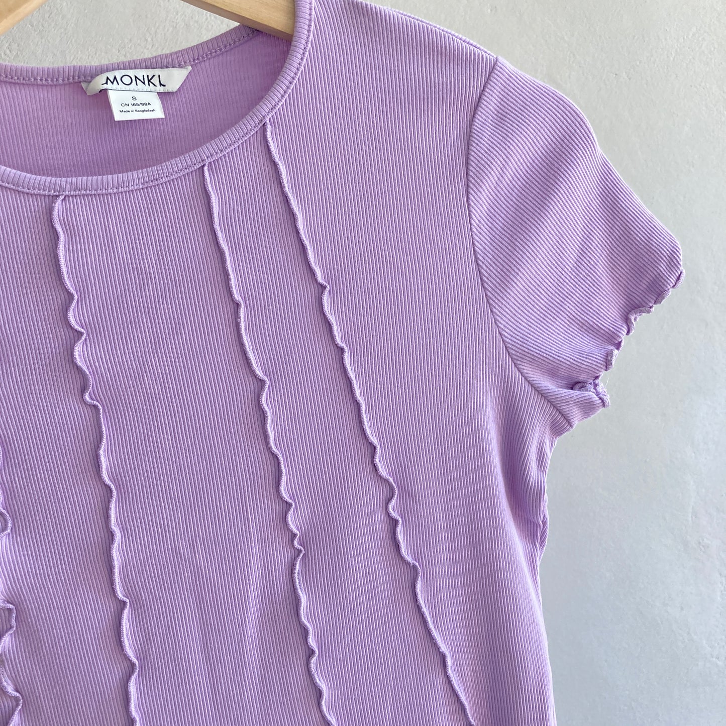 Monki Womens T-Shirt Size S