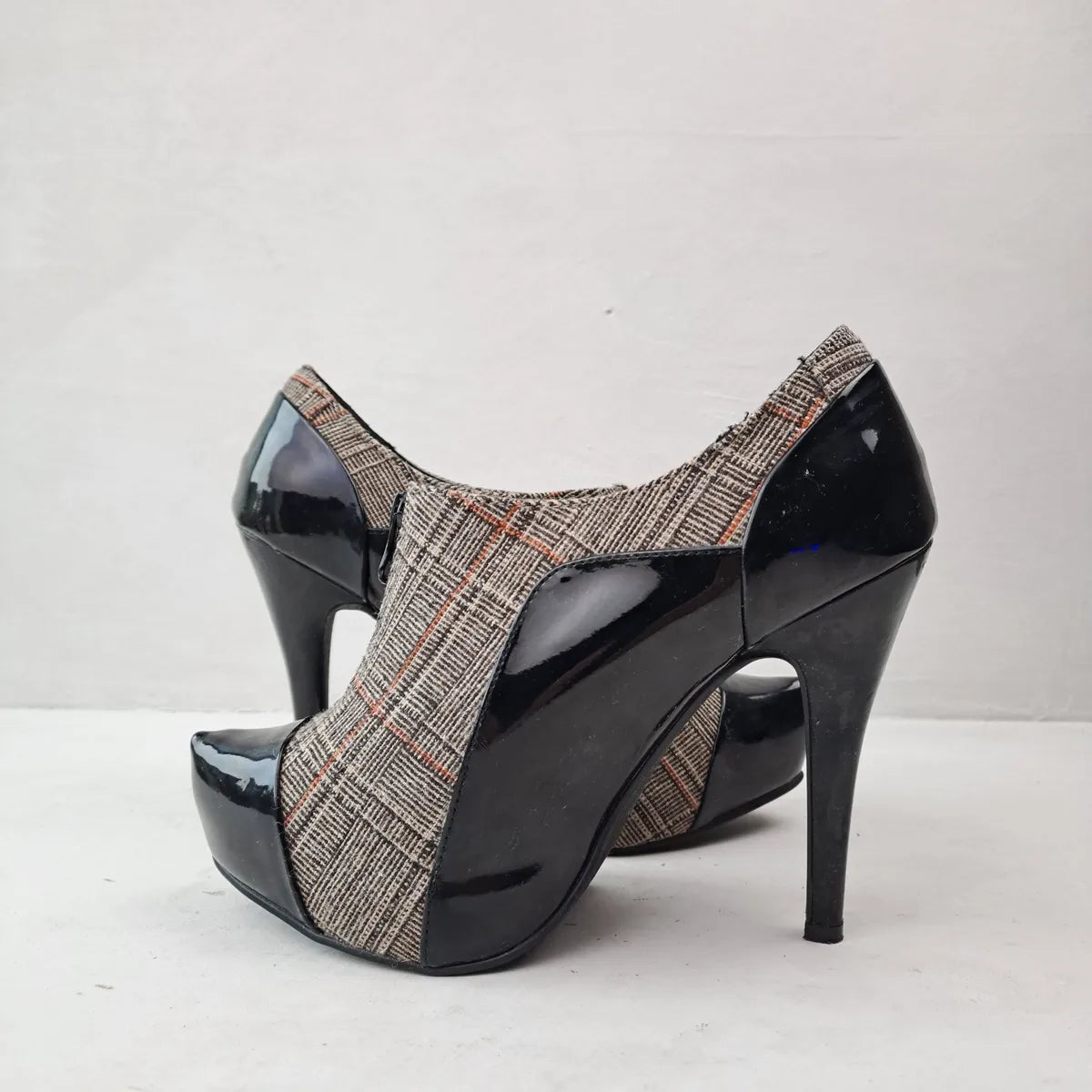 Love Label Ladies High Heel Shoes Size 38