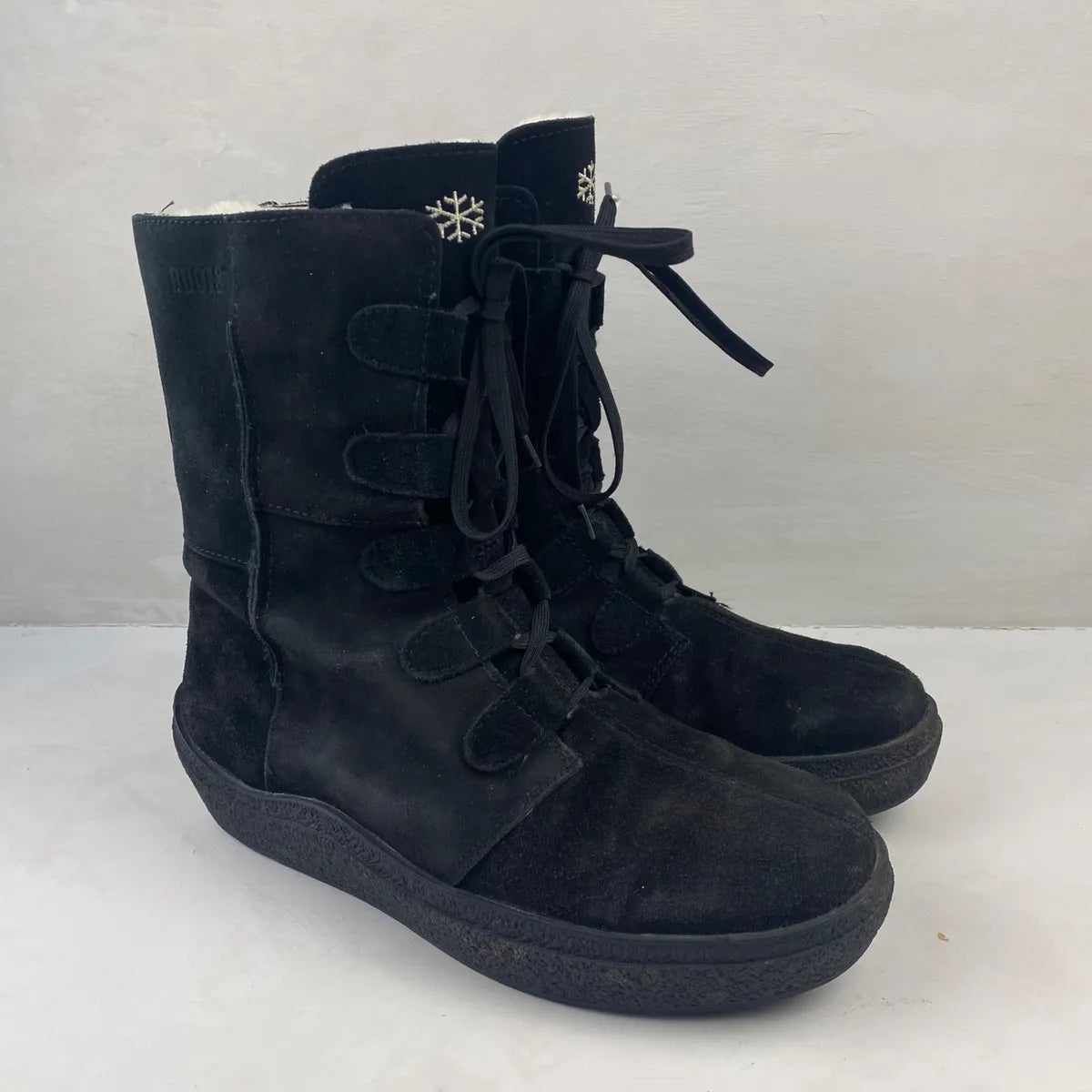 Roots Ladies Winter Boots Size 39