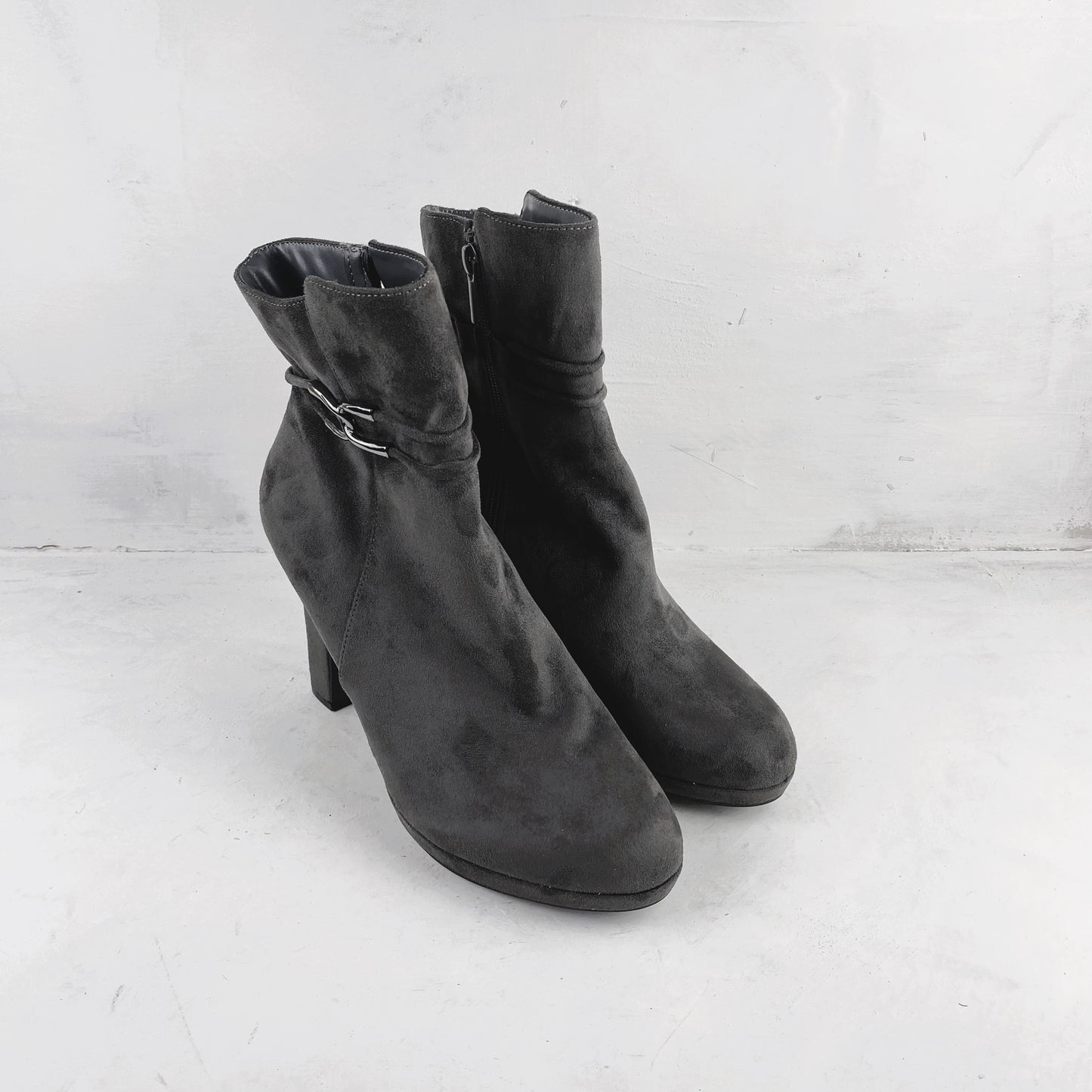 Naiste Pool Saapad Suurus 41