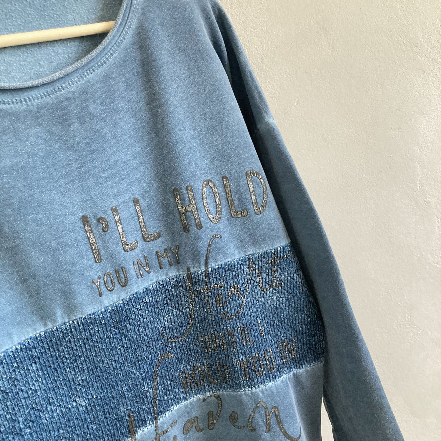 Womens Blue Sweatshirt Size XL