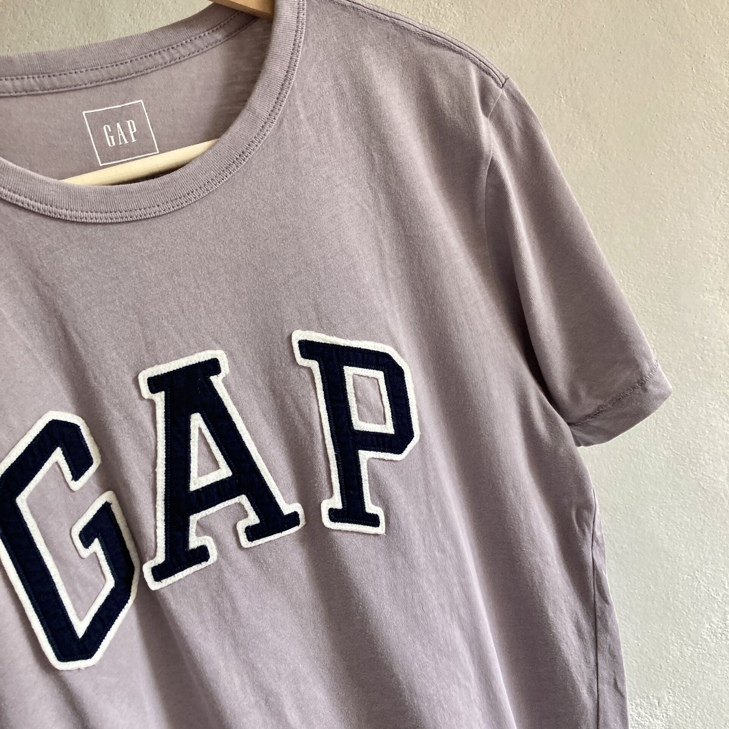 GAP Mens Logo T-Shirt Size M