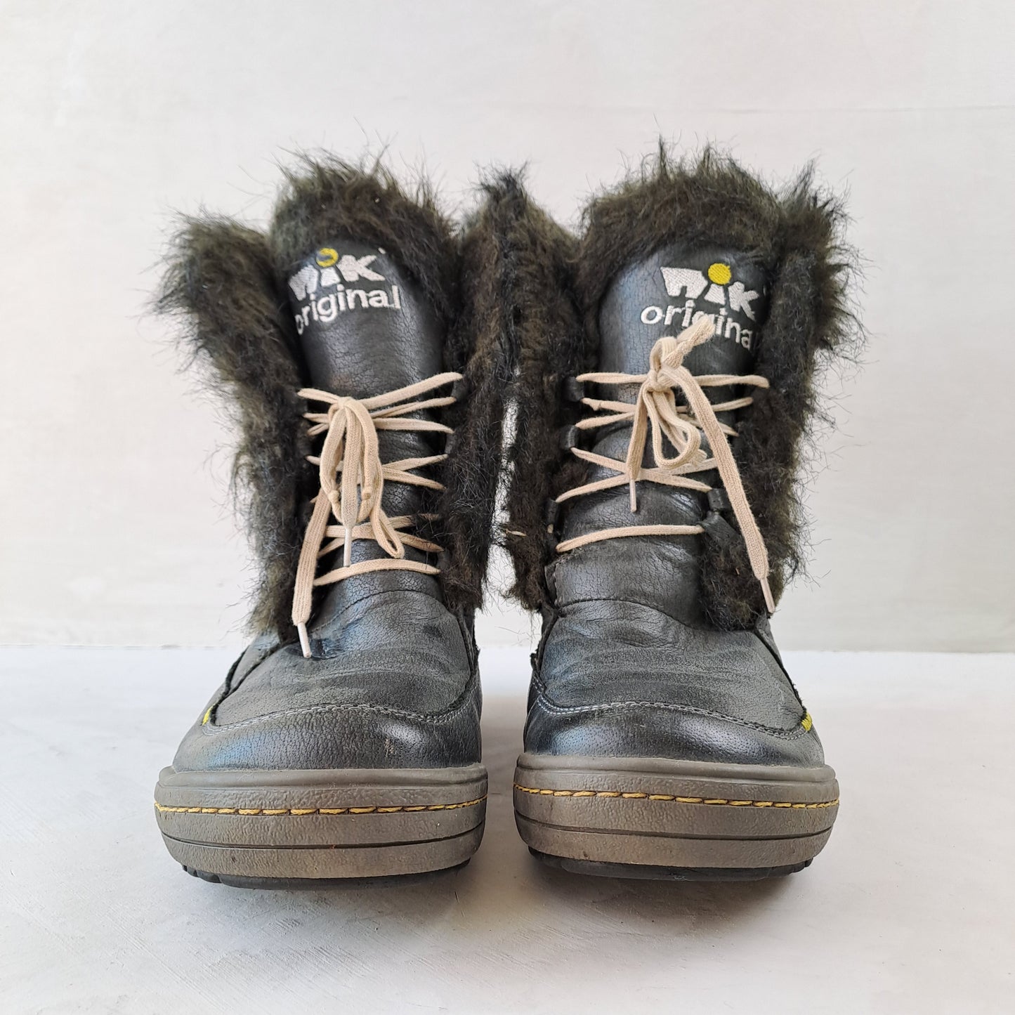 Ladies Winter Boots Size 37