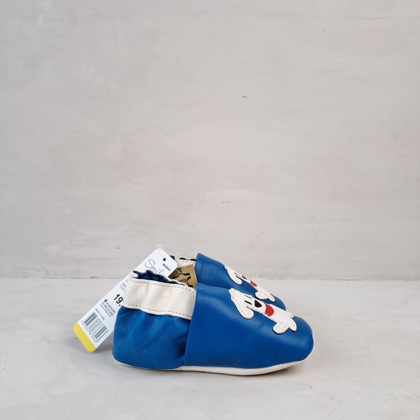 Kids Smile Blue Dog Design Shoes Size 21