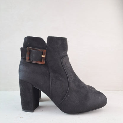 Ladies Black Ankle Boots Size 40