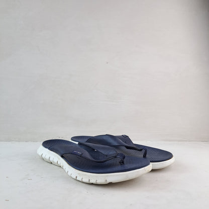 Cole Haan Navy Flip-Flops Size 38