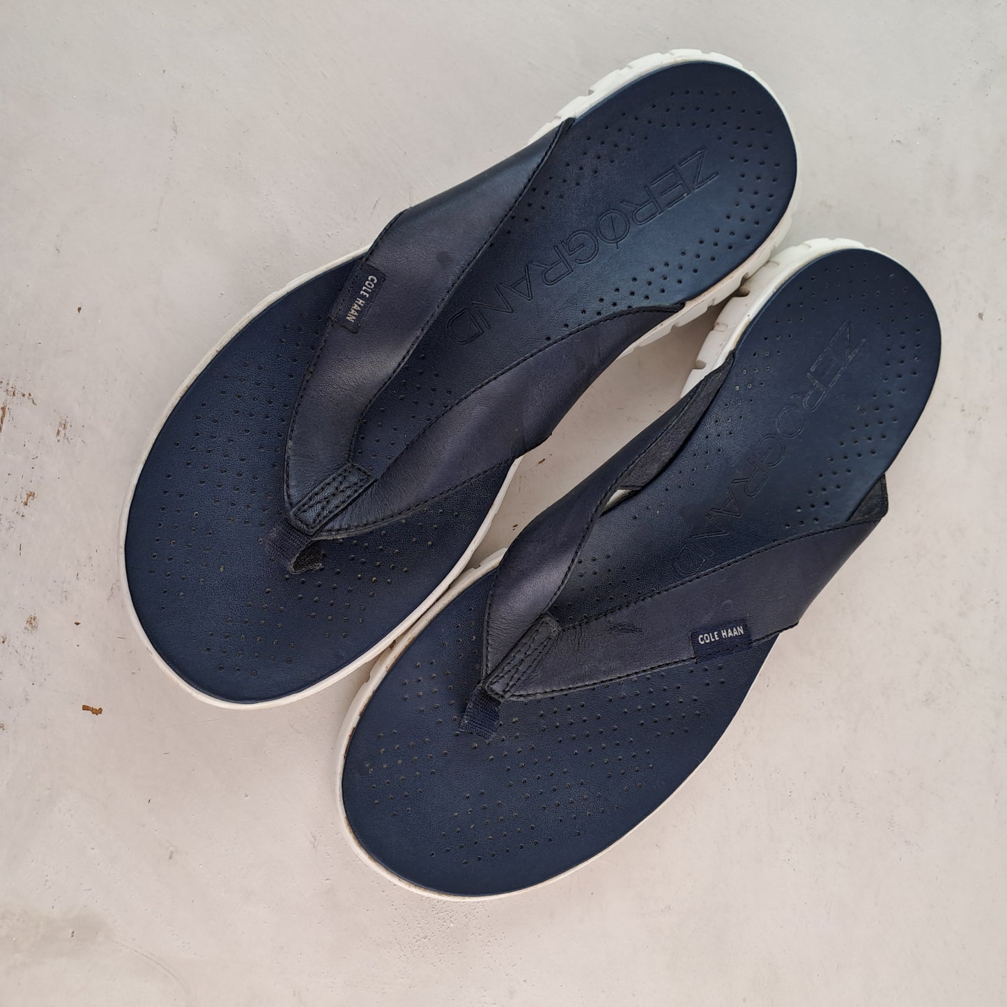 Cole Haan Navy Flip-Flops Size 38