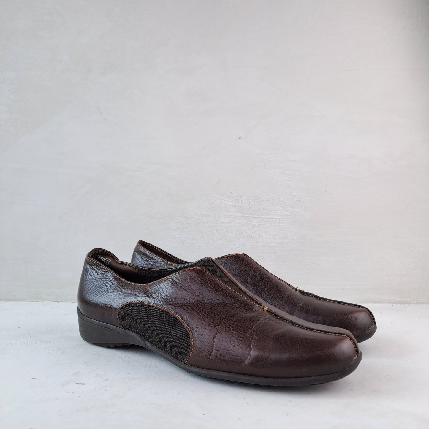 MUNRO American Ladies Brown Casual Shoes Size 40