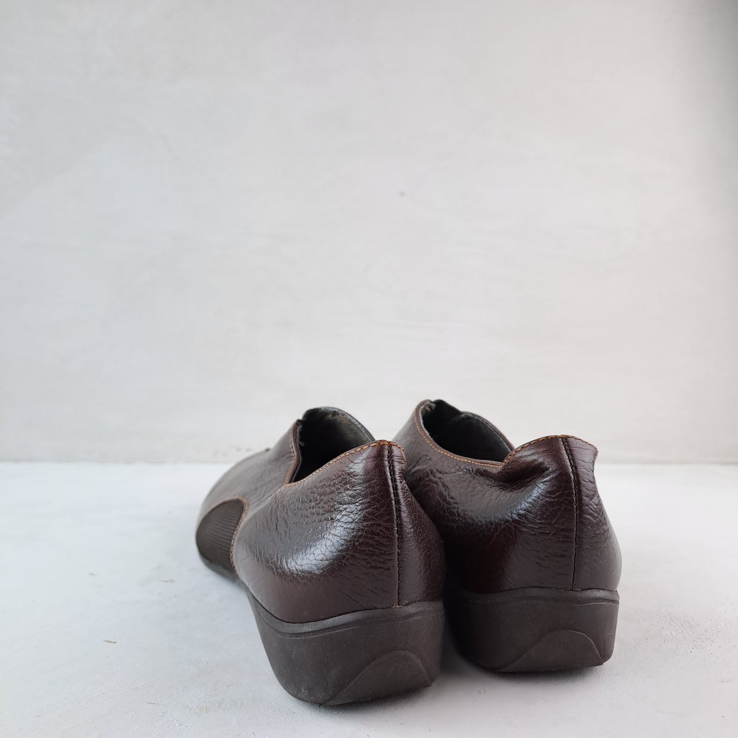 MUNRO American Ladies Brown Casual Shoes Size 40