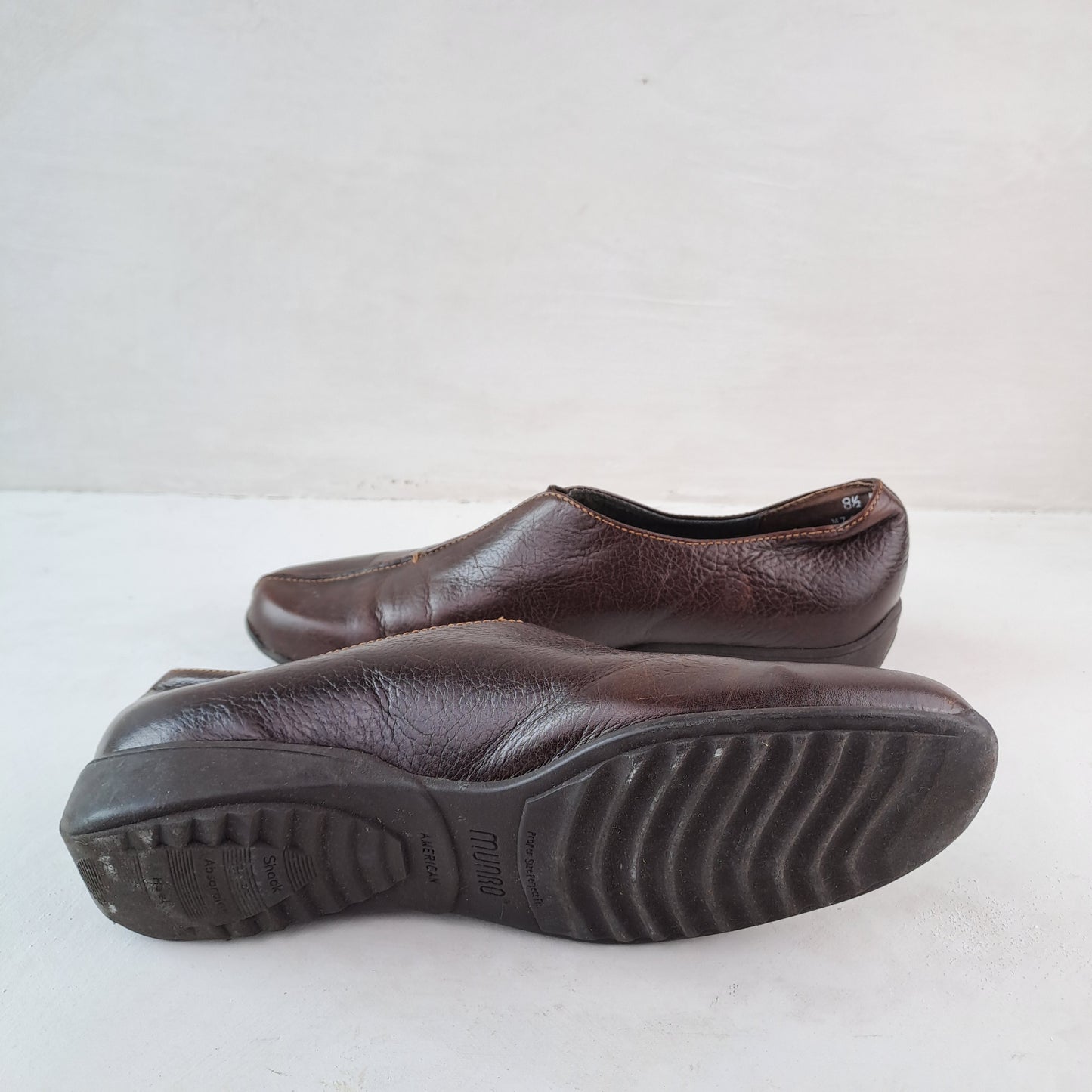 MUNRO American Ladies Brown Casual Shoes Size 40