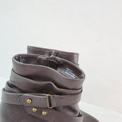 Ladies Brown Comfort Ankle Boots Size 37,5