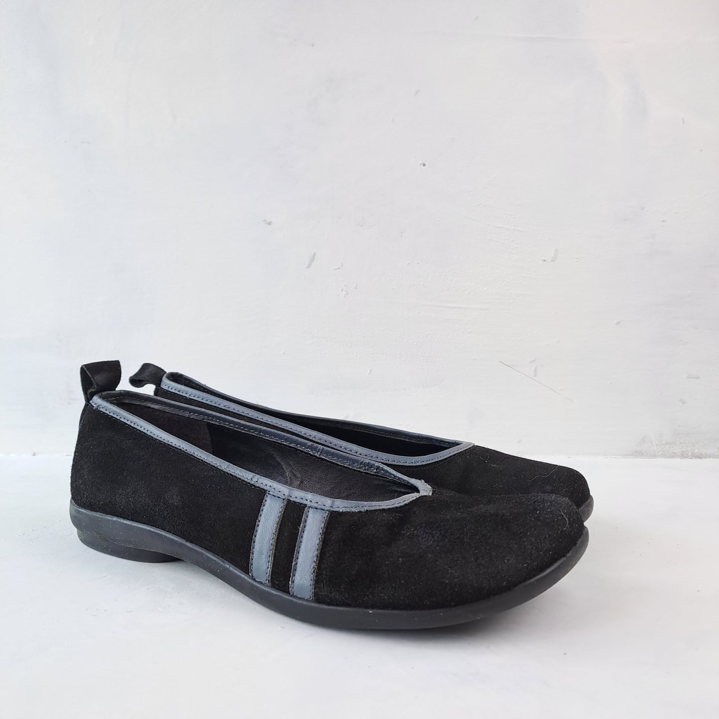 Ladies Black Flat Shoes Size 38