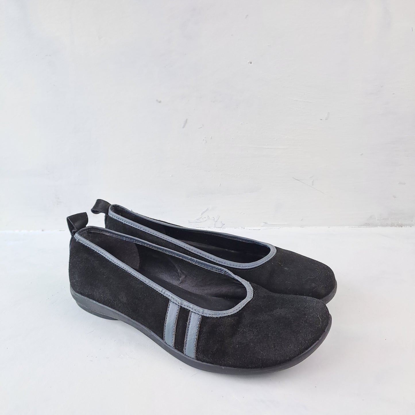 Ladies Black Flat Shoes Size 38