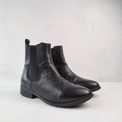 VOX Ladies Black Chelsea Boots Size 37