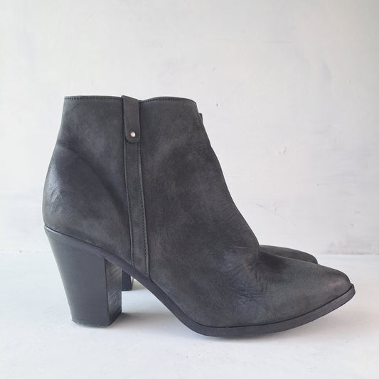 Womens Black Ankle Boots Size 41