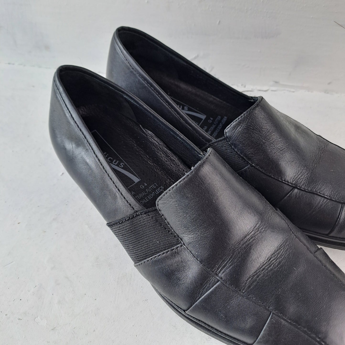 Ladies Black Casual Shoes Size 37