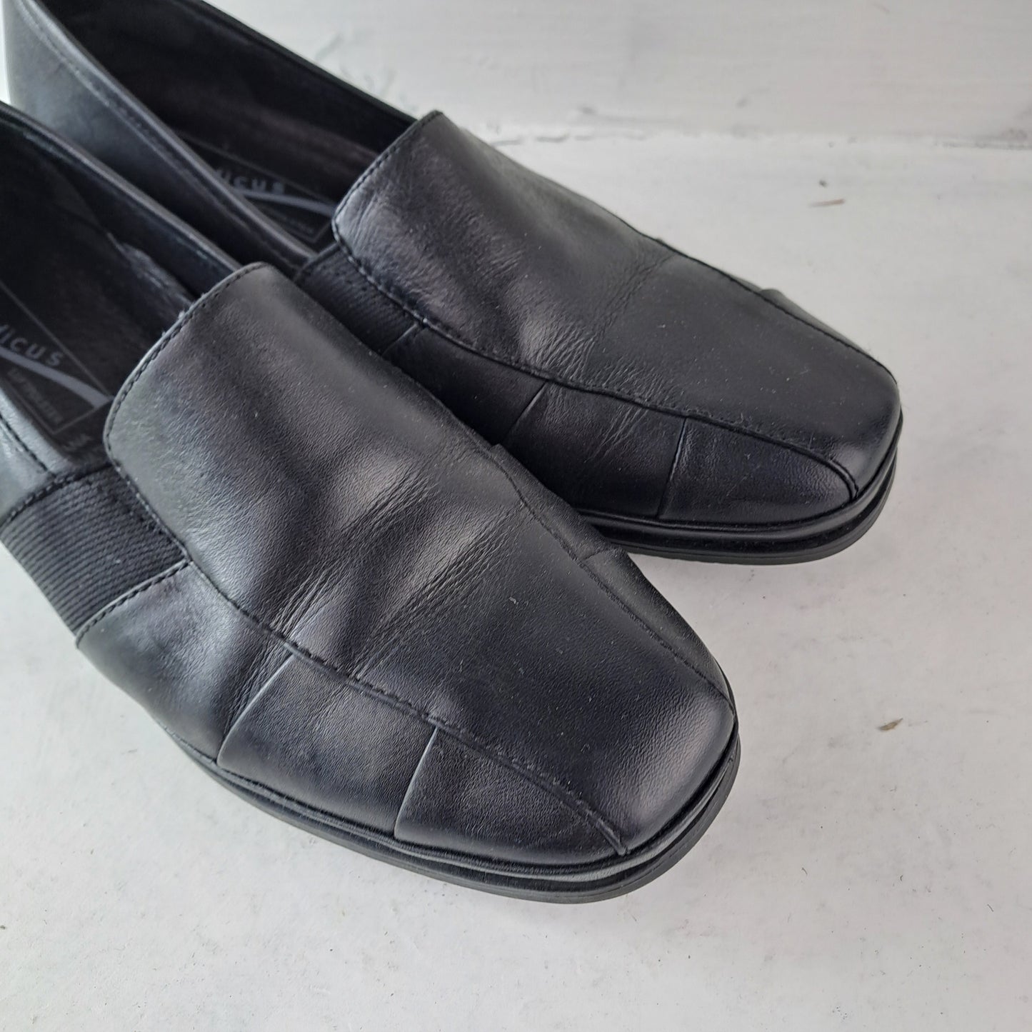 Ladies Black Casual Shoes Size 37