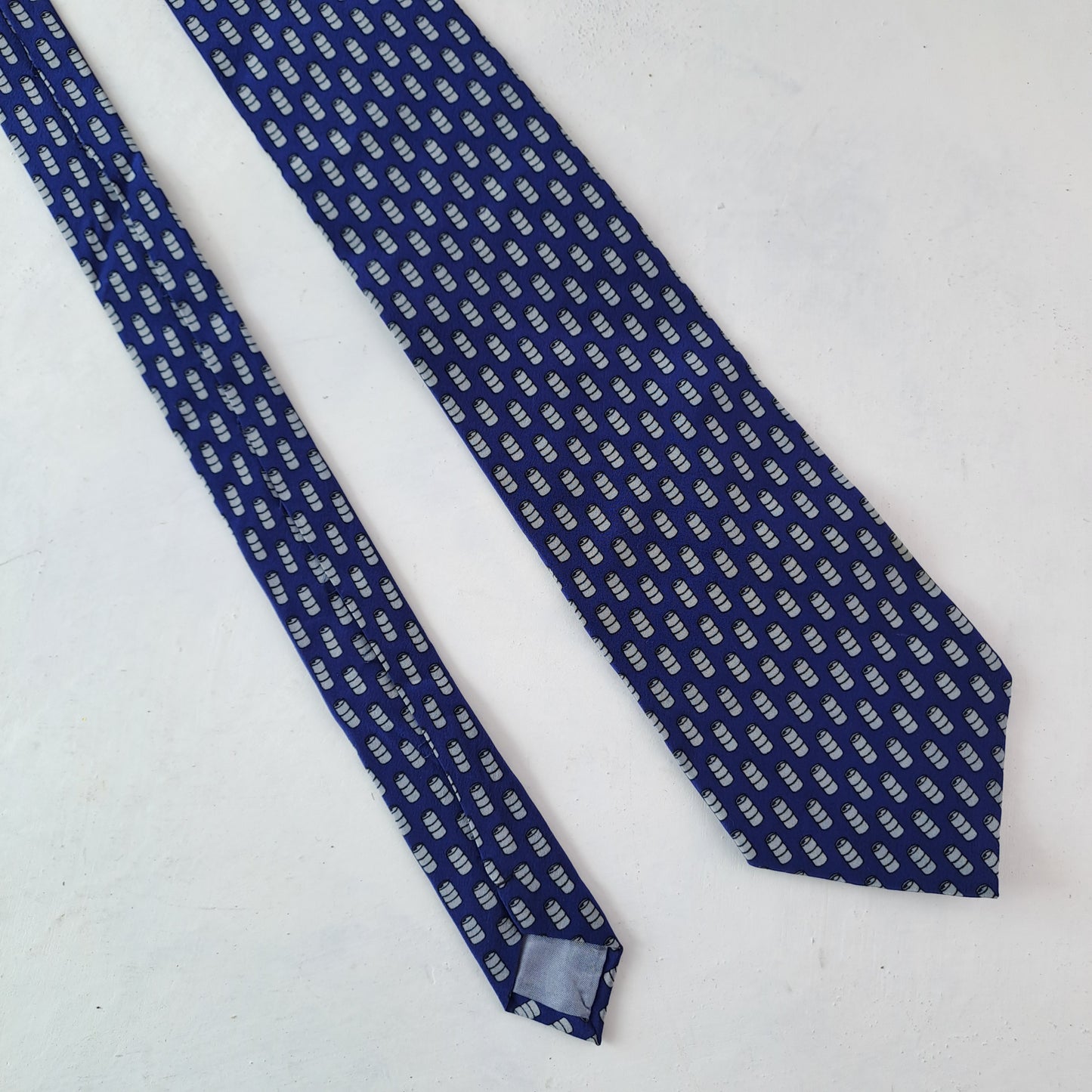 Special Design Mens Blue Oil Barrel Design Tie