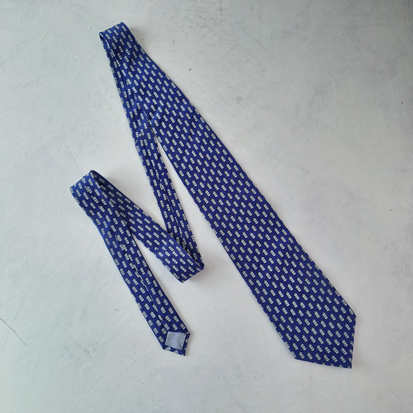 Special Design Mens Blue Oil Barrel Design Tie