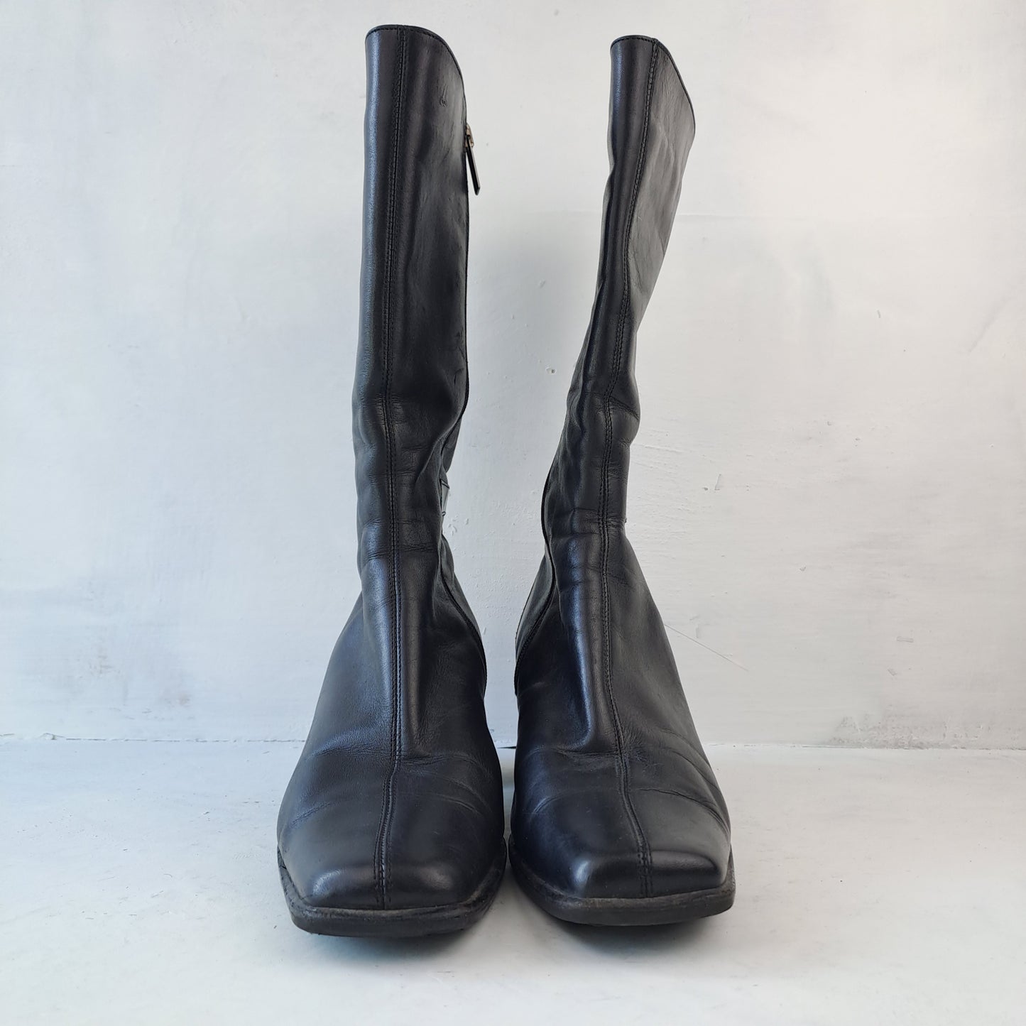 MB Ladies Black Leather Boots Size 38