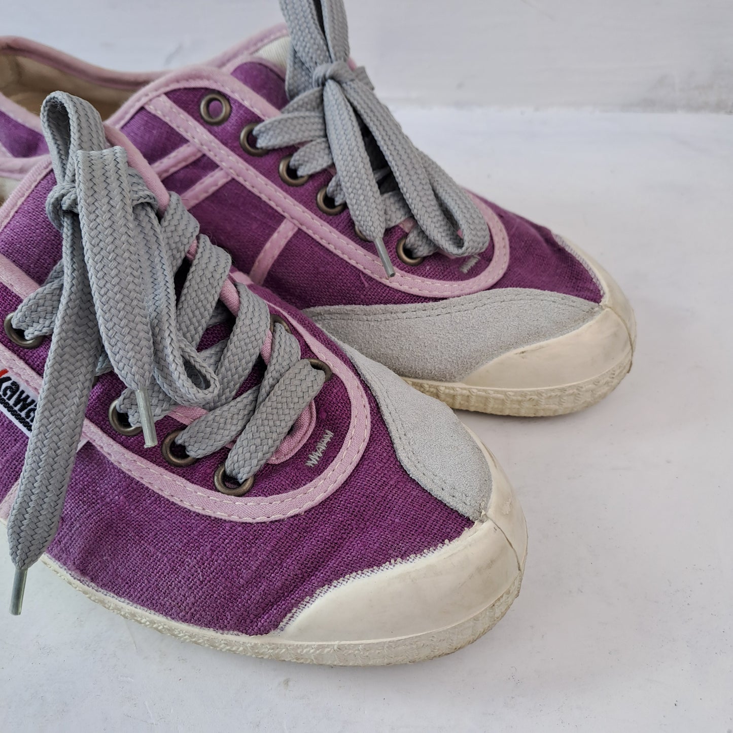 Kawasaki Ladies Trainers Size 39