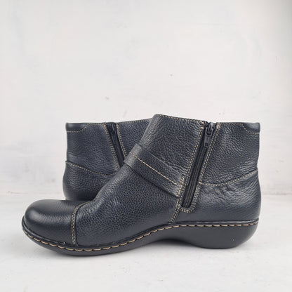 Clarks Womens Black Ankle Boots Size 37.5