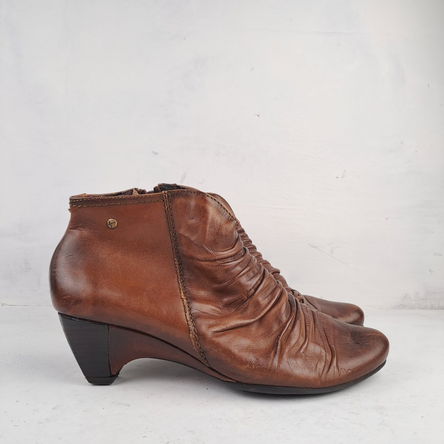 Pikolinos Womens Brown Ankle Boots Size 36