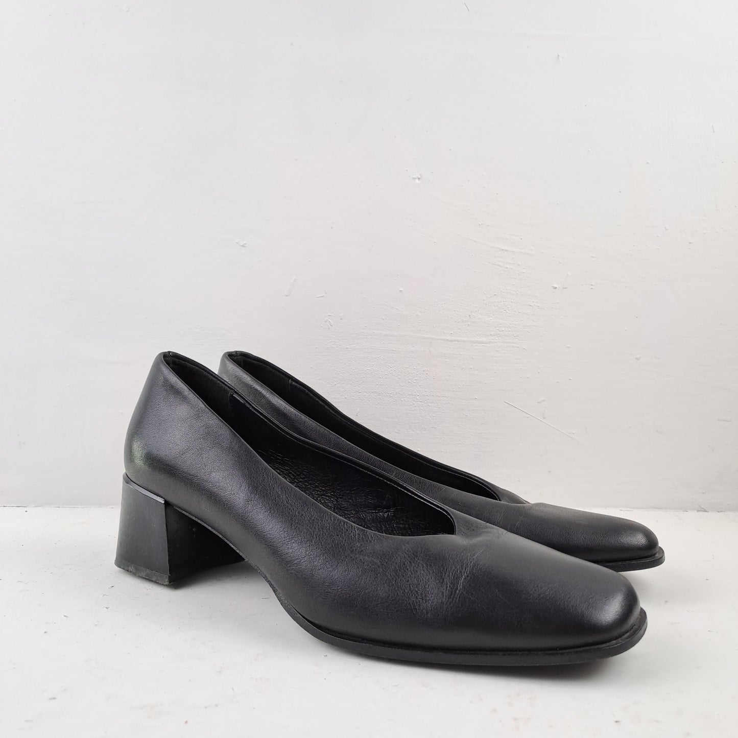 Roberto Santi Ladies Black Shoes Size 39