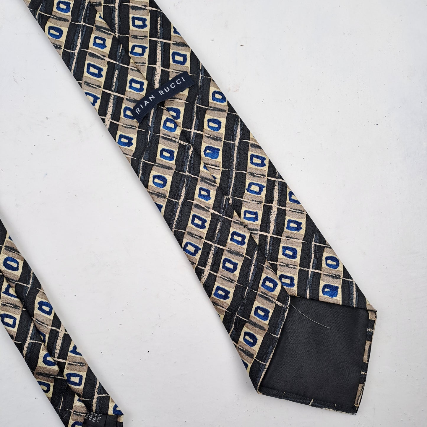 Rian Rucci Mens Tie