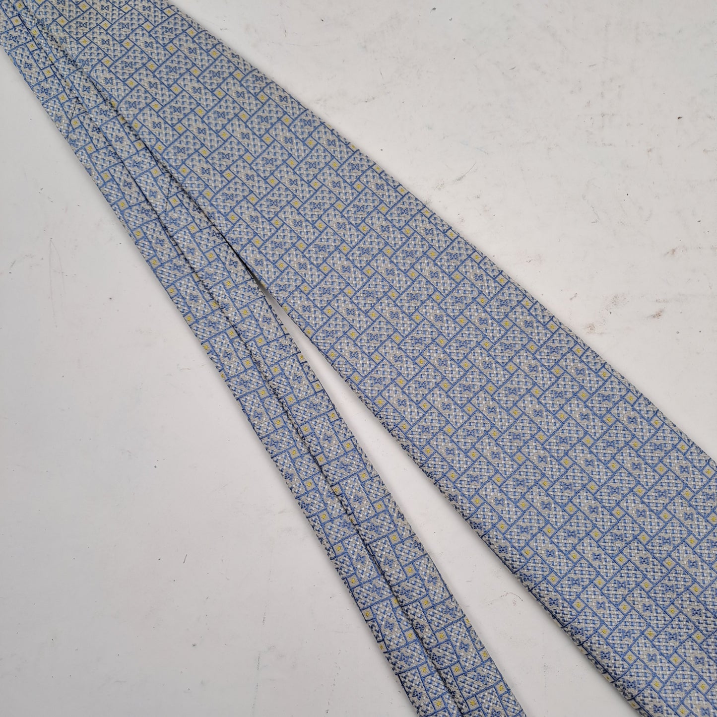 UNGARO ITALY Mens Silk Tie