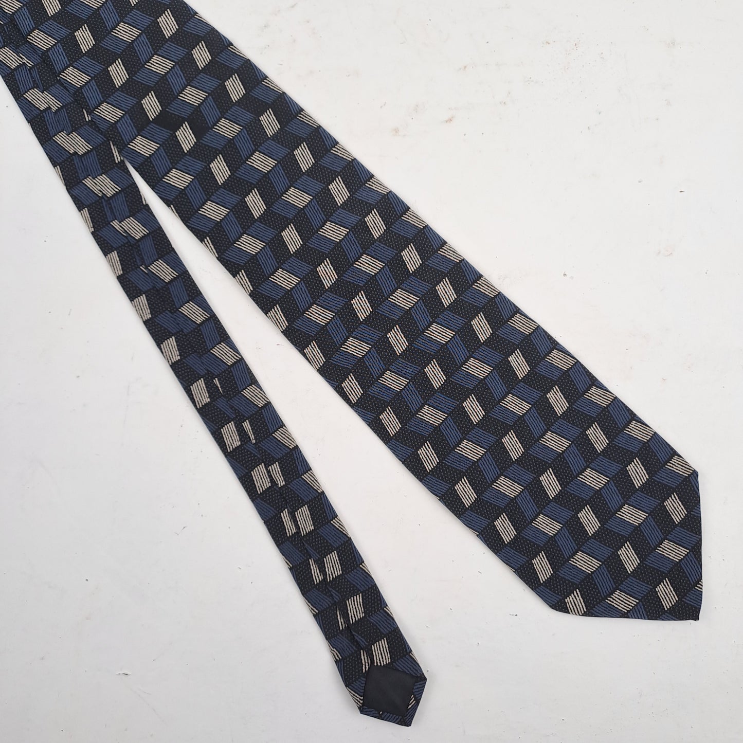 Hand made Mens Navy Silk Tie