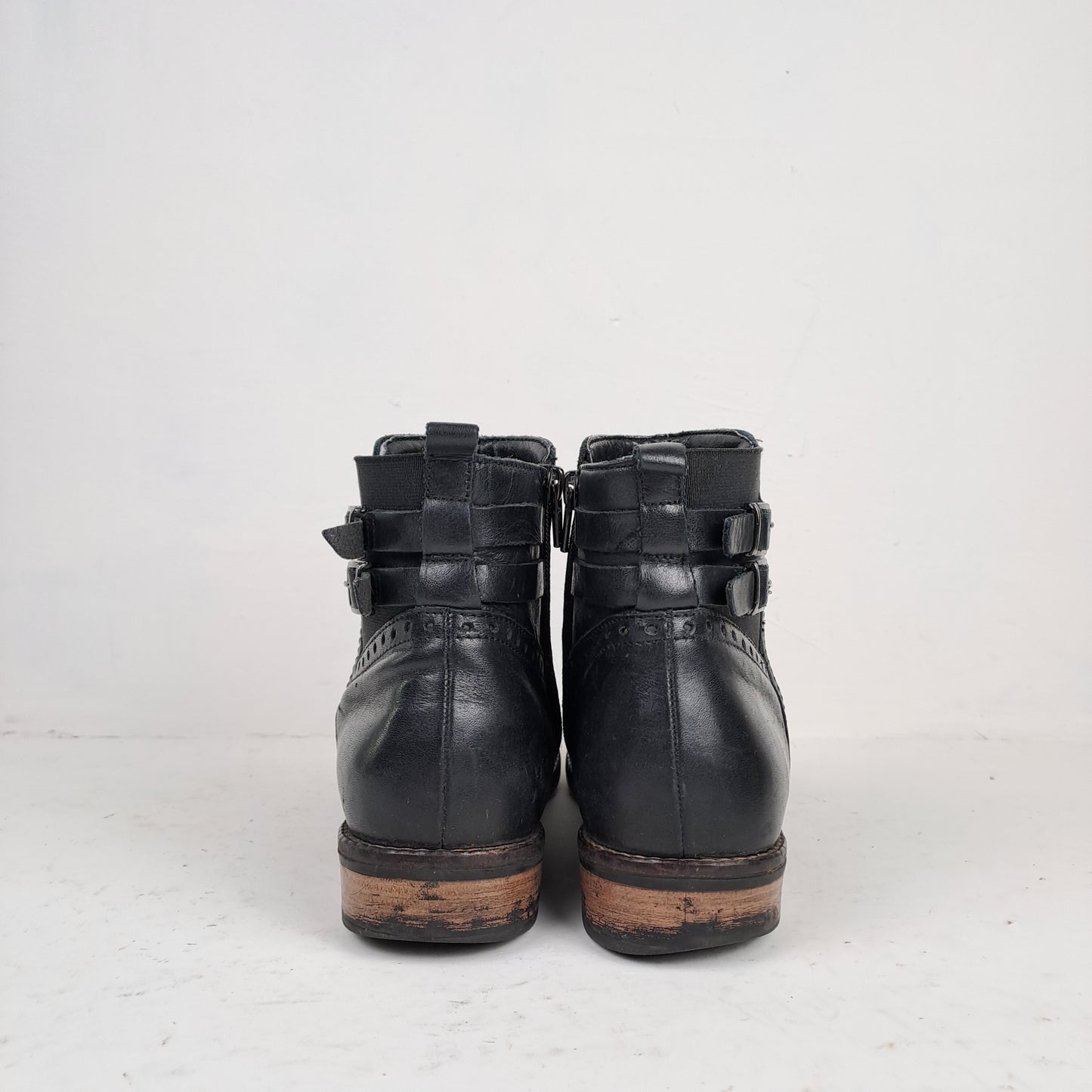 Ladies Black Ankle Boots Size 37