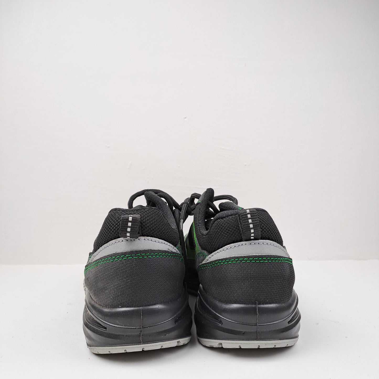 ESD Womens S1P  Black / Green Safety Trainers Size 39