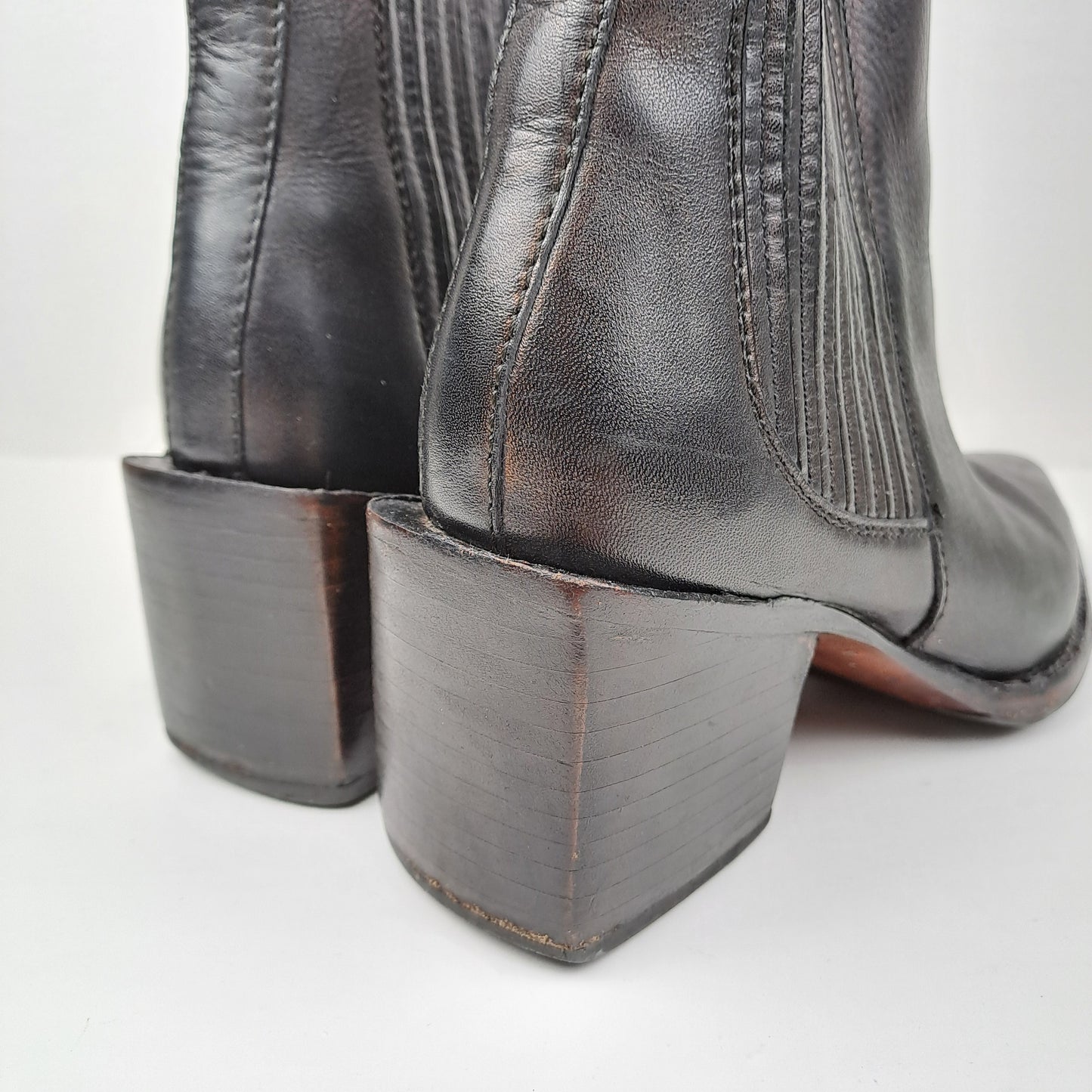 Sutro Womens Chelsea Ankle Boots Size 37