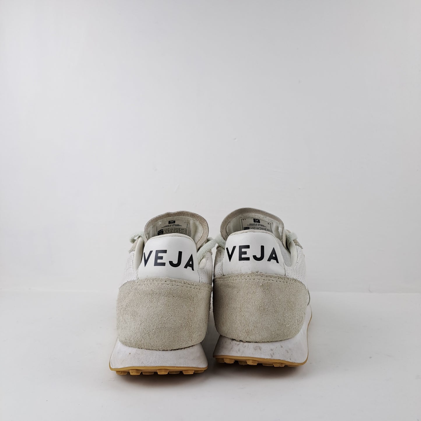 Veja Womens Casual Trainers Size 39