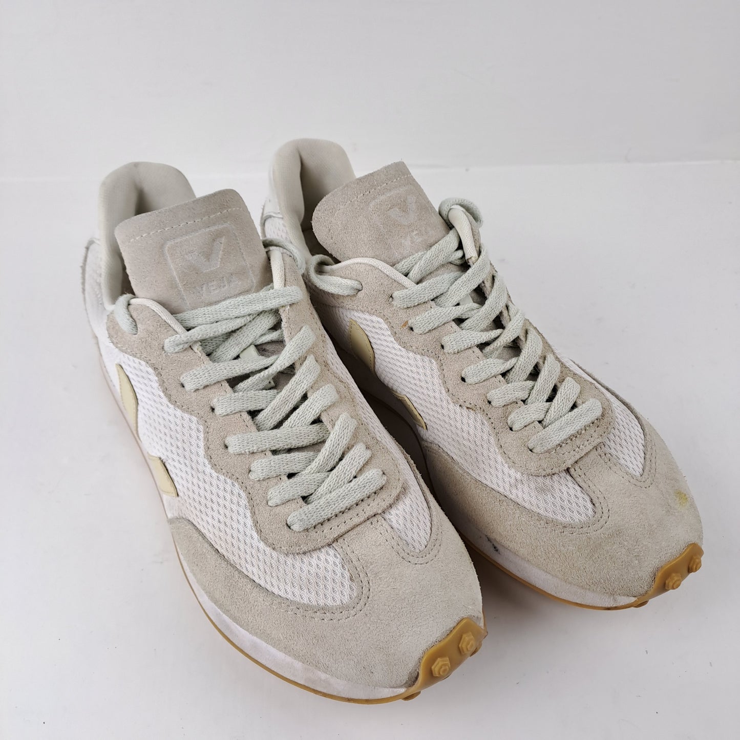 Veja Womens Casual Trainers Size 39