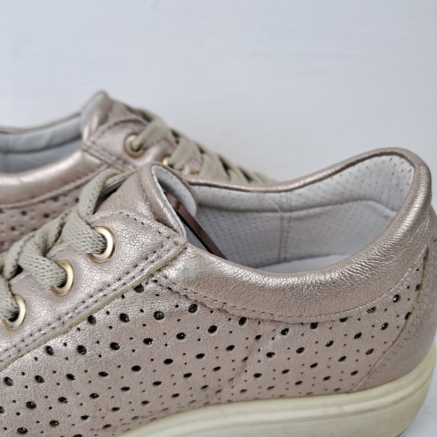 IGI & CO Womens Trainers Size 36